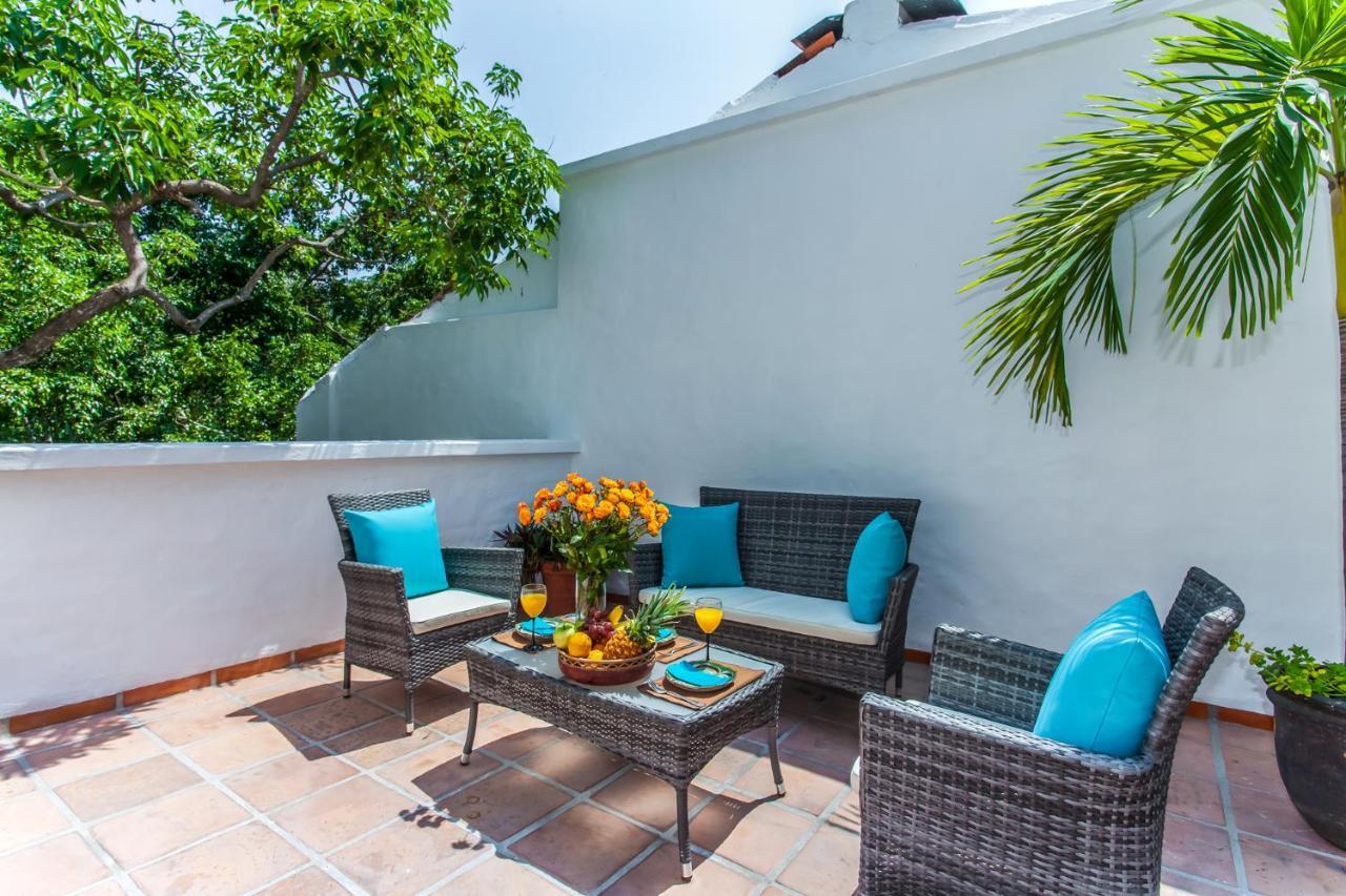Garlands Del Rio Riverside Boutique Hotel Puerto Vallarta Exterior photo