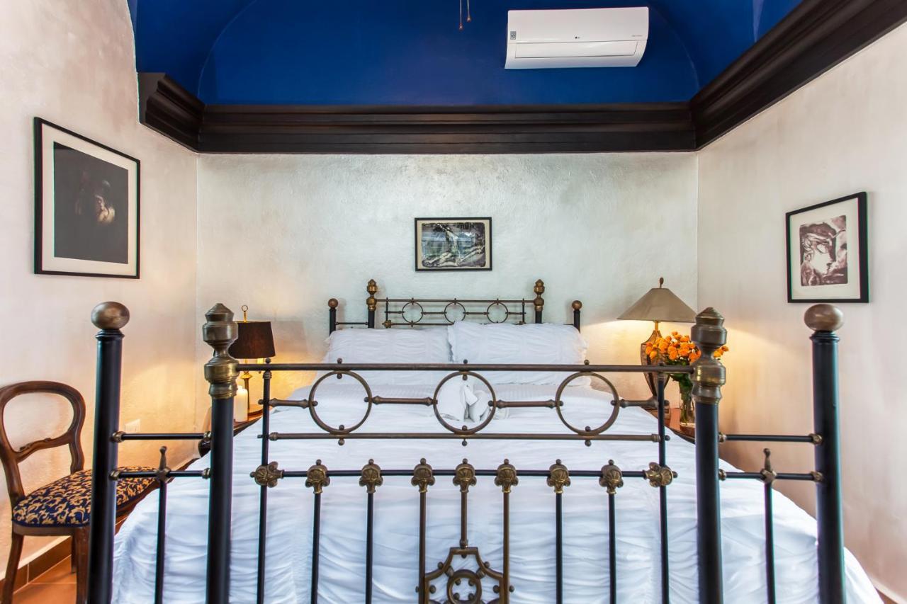 Garlands Del Rio Riverside Boutique Hotel Puerto Vallarta Exterior photo