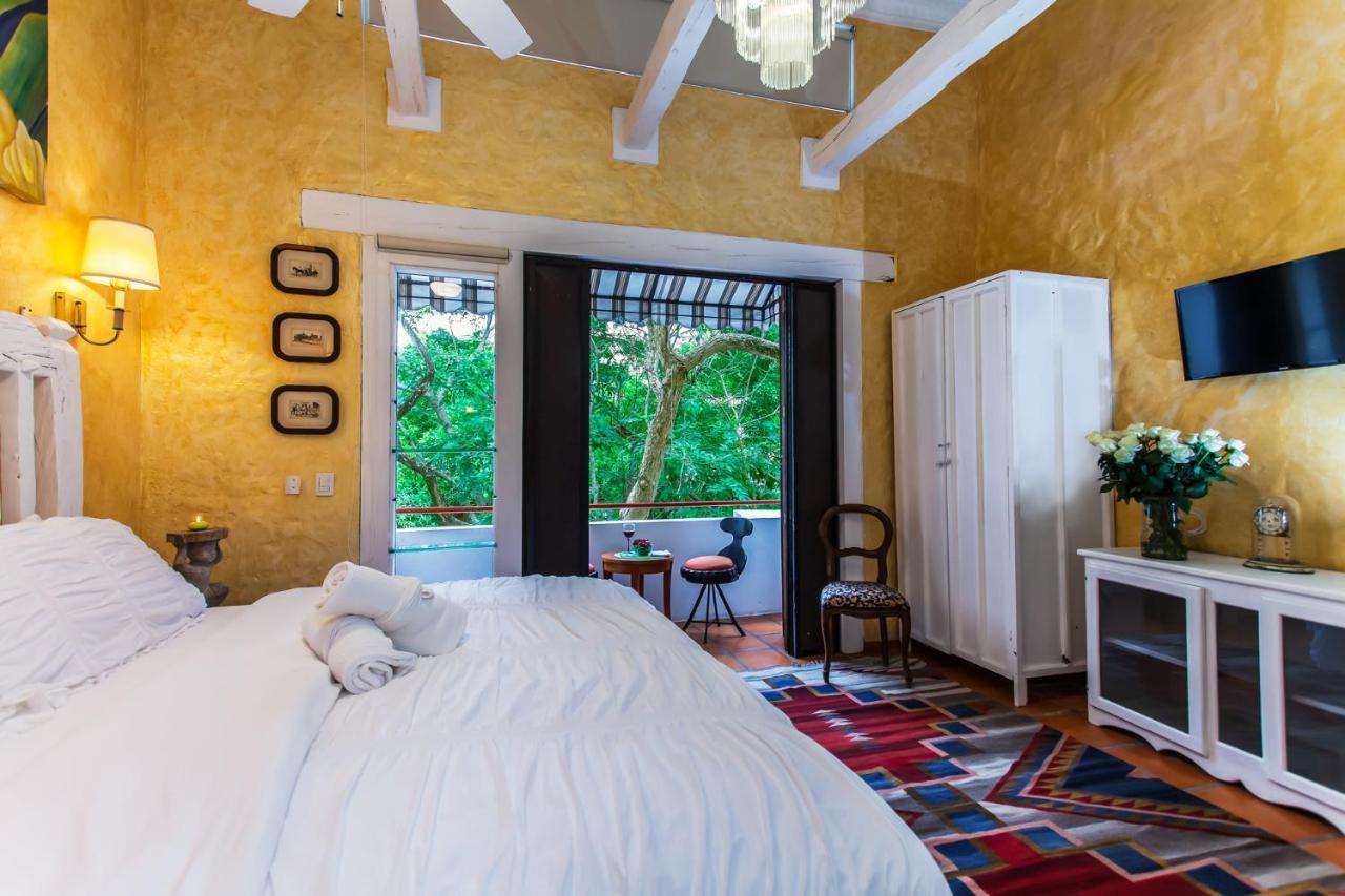 Garlands Del Rio Riverside Boutique Hotel Puerto Vallarta Exterior photo