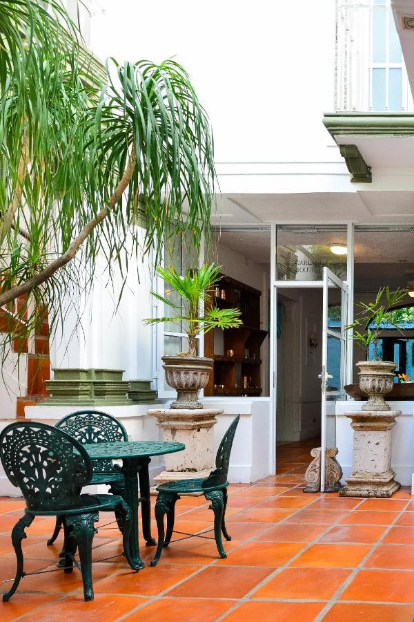 Garlands Del Rio Riverside Boutique Hotel Puerto Vallarta Exterior photo