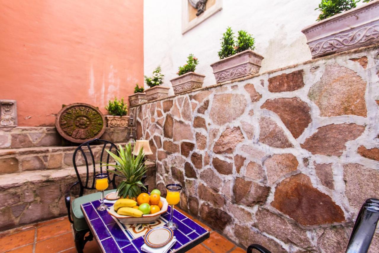Garlands Del Rio Riverside Boutique Hotel Puerto Vallarta Room photo
