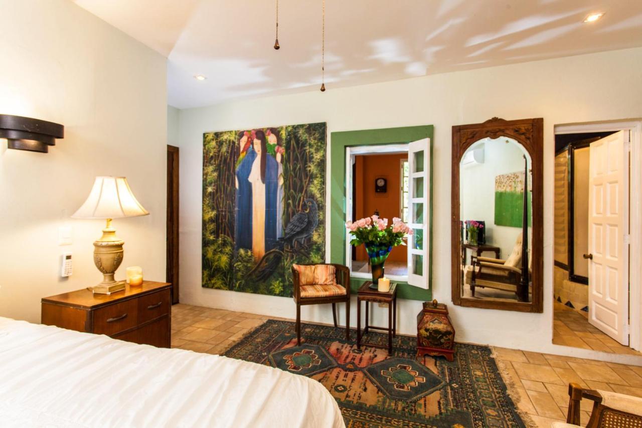 Garlands Del Rio Riverside Boutique Hotel Puerto Vallarta Exterior photo