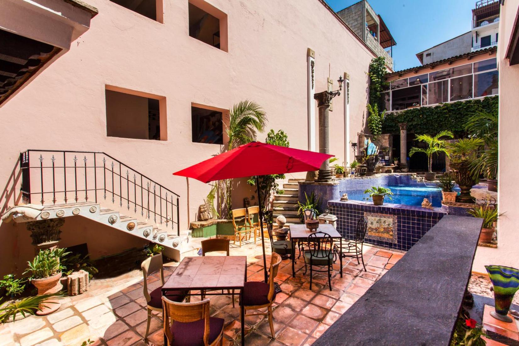 Garlands Del Rio Riverside Boutique Hotel Puerto Vallarta Exterior photo
