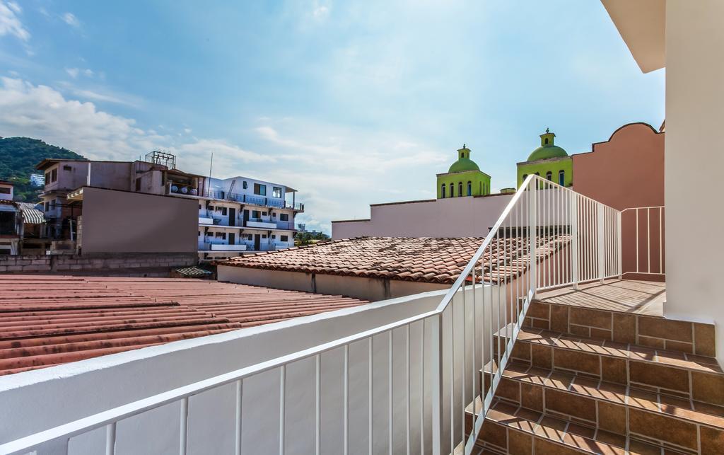 Garlands Del Rio Riverside Boutique Hotel Puerto Vallarta Exterior photo