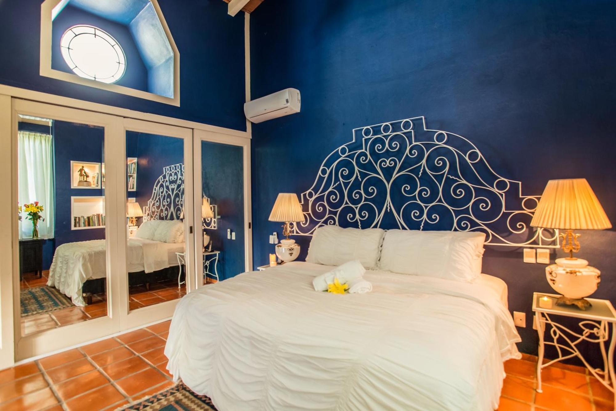 Garlands Del Rio Riverside Boutique Hotel Puerto Vallarta Exterior photo