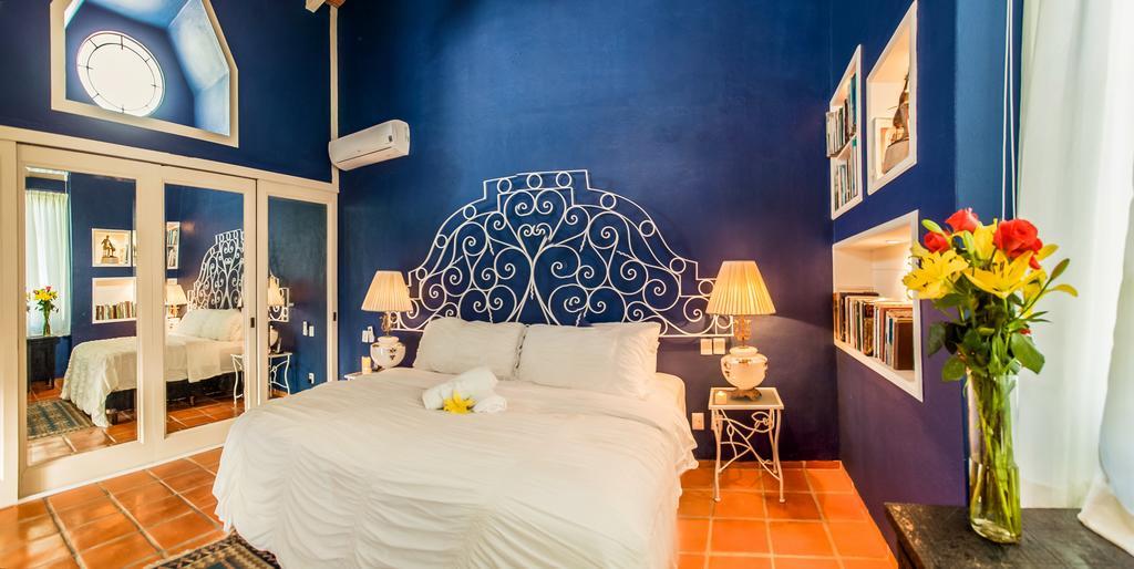 Garlands Del Rio Riverside Boutique Hotel Puerto Vallarta Exterior photo